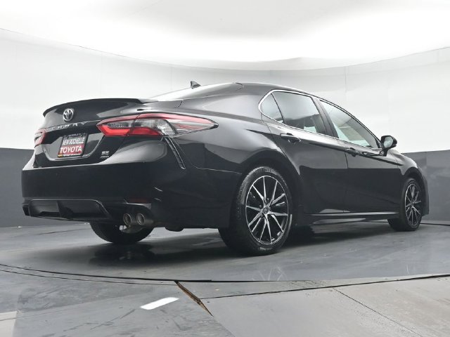 Certified 2024 Toyota Camry SE w/ Cold Weather Package AWD/4WD image 32