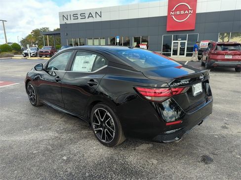 New 2025 Nissan Sentra SR w/ SR Premium Package image 7