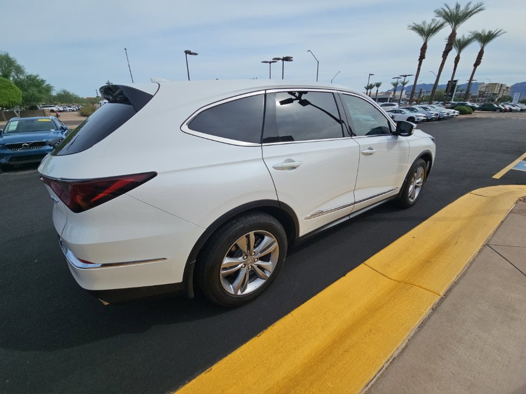 Used 2025 Acura MDX FWD image 5