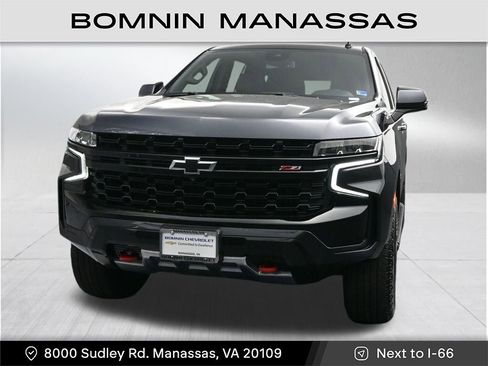 Used 2024 Chevrolet Tahoe Z71 w/ Luxury Package AWD/4WD image 8