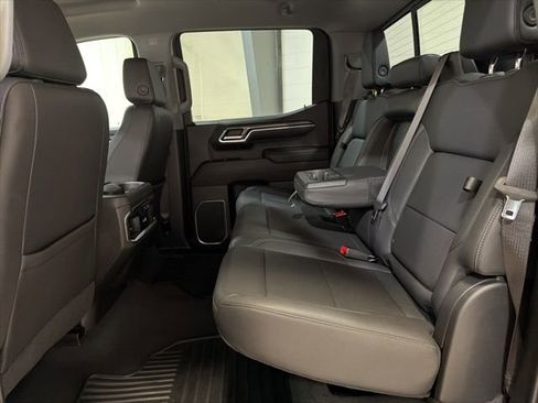 Used 2023 Chevrolet Silverado 1500 LTZ image 22