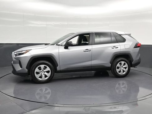 Used 2025 Toyota RAV4 LE FWD image 7