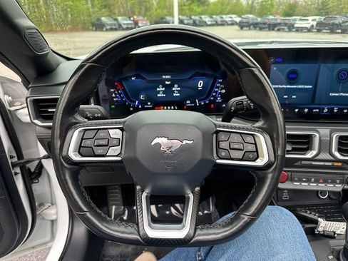 Used 2024 Ford Mustang Premium RWD image 33