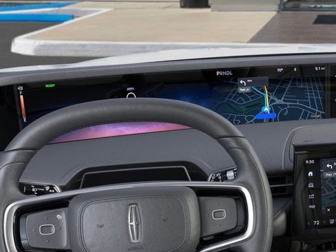 New 2026 Lincoln Nautilus Reserve image 13