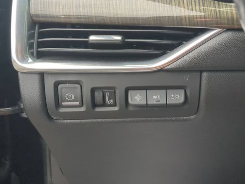 Certified 2020 Cadillac XT4 Sport AWD/4WD image 17