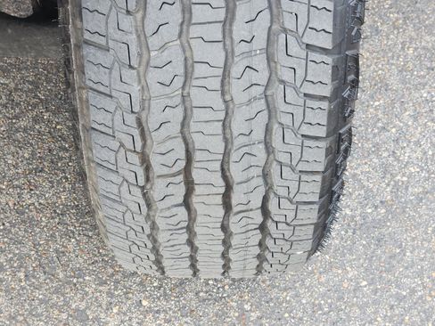 Used 2023 GMC Yukon XL AT4 w/ AT4 Premium Package image 10