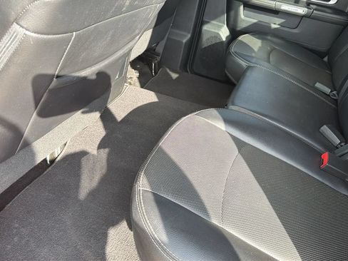 Used 2017 RAM 1500 Laramie AWD/4WD image 48