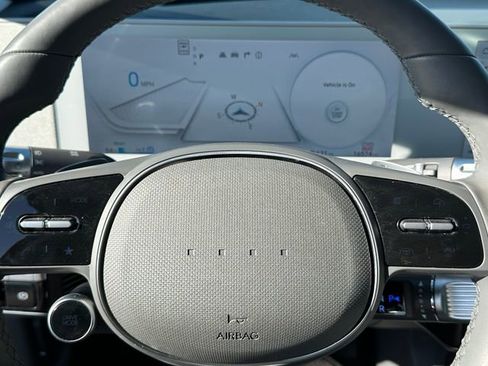 Used 2024 Hyundai Ioniq 5 Limited image 31