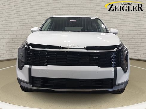 New 2026 Kia Sportage EX image 2