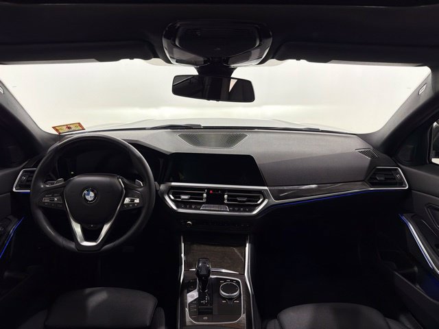 Used 2021 BMW 330i xDrive Sedan w/ Driving Assistance Package AWD/4WD image 29
