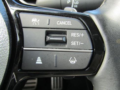 Used 2023 Honda Civic Sport image 17