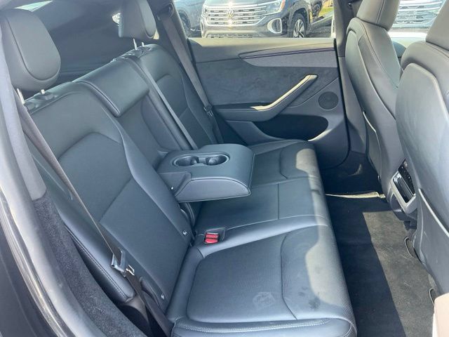 Used 2026 Tesla Model Y 2WD image 20