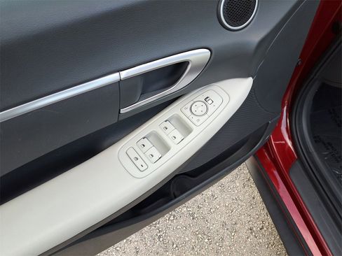 Used 2023 Hyundai Sonata SE image 16