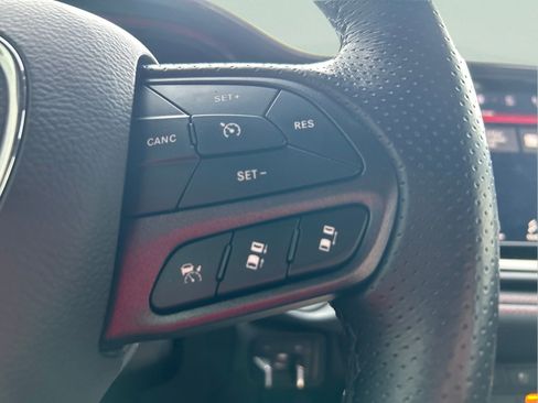 Used 2023 Dodge Durango GT AWD/4WD image 16