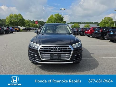 Used 2019 Audi Q5 2.0T Premium w/ Convenience Package AWD/4WD image 8