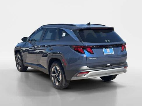 New 2026 Hyundai Tucson SEL FWD image 3