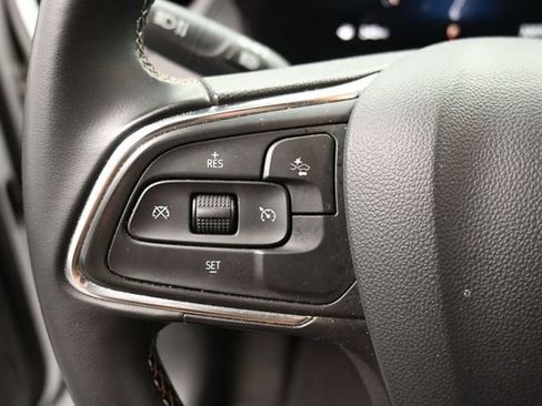 Used 2025 Buick Encore GX Preferred AWD/4WD image 28