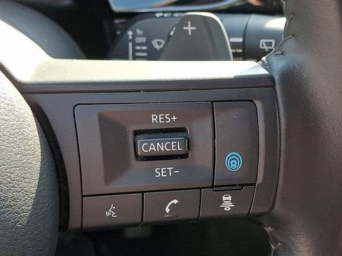 Certified 2024 Nissan Pathfinder SV AWD/4WD image 22