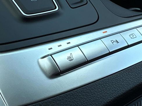 New 2026 Kia Carnival LXS image 25