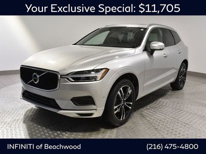 Used 2019 Volvo XC60 T5 Momentum w/ Multimedia Package
