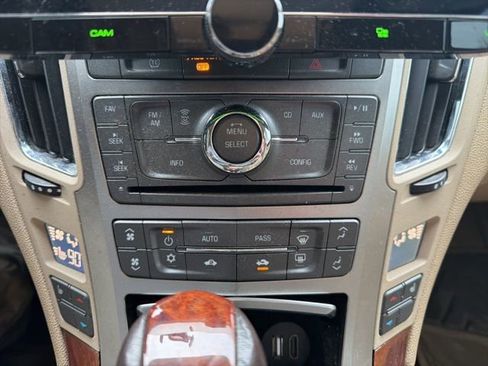 Used 2011 Cadillac CTS Luxury image 27