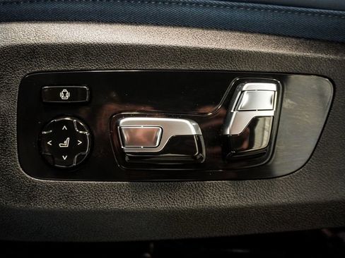 Used 2024 BMW XM image 7