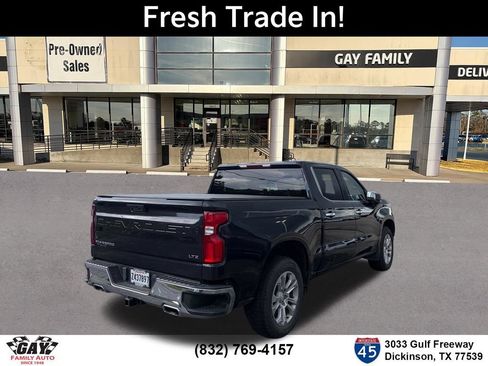 Used 2022 Chevrolet Silverado 1500 LTZ w/ Z71 Off-Road Package AWD/4WD image 8
