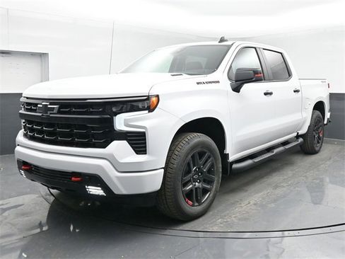 Used 2025 Chevrolet Silverado 1500 RST w/ Redline Edition image 3