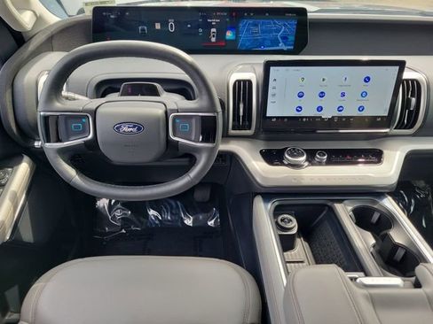 Certified 2025 Ford Expedition Max Active image 4