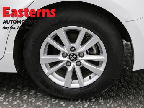 Used 2025 Toyota Camry LE FWD image 34