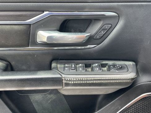 Used 2025 RAM 1500 Laramie AWD/4WD image 24