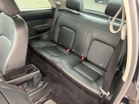 Used 2010 Volkswagen Beetle Coupe FWD image 20