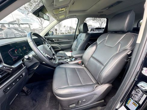 Used 2025 Kia Telluride S image 22