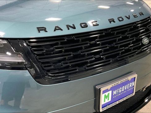 Used 2026 Land Rover Range Rover Velar Dynamic SE AWD/4WD image 33