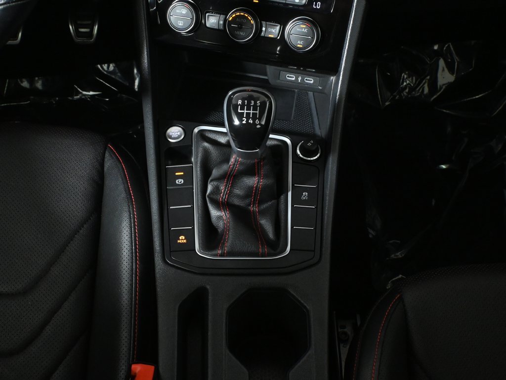 Used 2023 Volkswagen Jetta GLI Autobahn FWD image 23