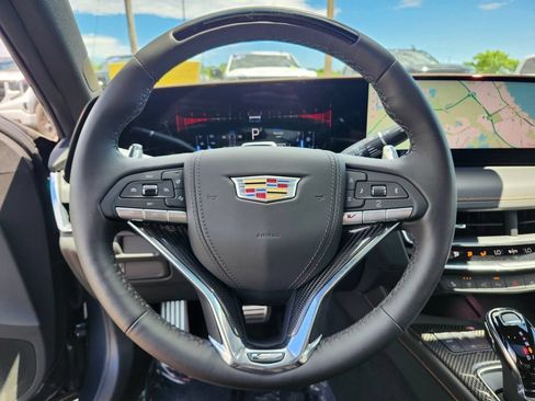 Used 2025 Cadillac CT5 V w/ Technology Package RWD image 27