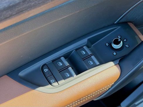 Used 2021 Audi Q5 Prestige image 23