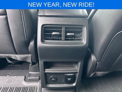 Certified 2024 Ford Edge SEL w/ Convenience Package image 23