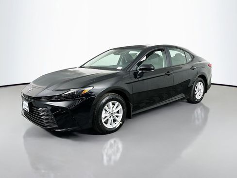 New 2026 Toyota Camry LE image 3