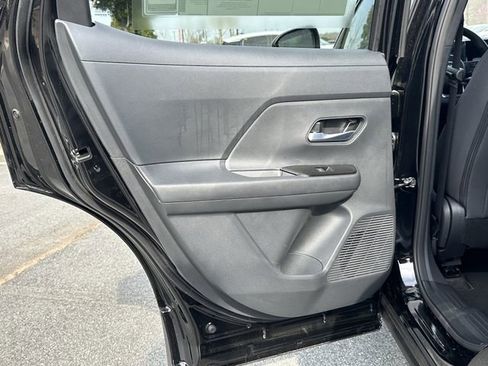 New 2026 Nissan Kicks SV FWD image 17