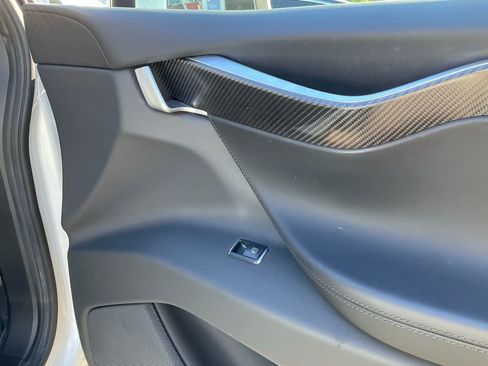 Used 2016 Tesla Model X 90D image 73