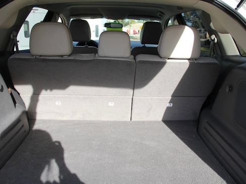 Used 2012 Ford Edge Limited image 19