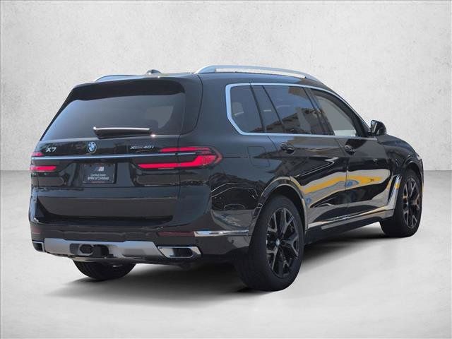 Used 2026 BMW X7 xDrive40i w/ Premium Package AWD/4WD image 2
