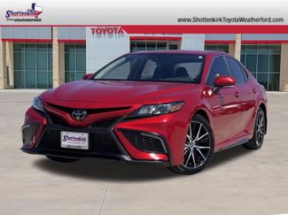 Used 2022 Toyota Camry SE video 1