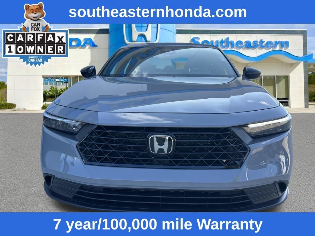 Used 2024 Honda Accord Sport image 2