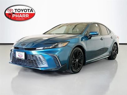 Used 2025 Toyota Camry SE w/ Convenience Package
