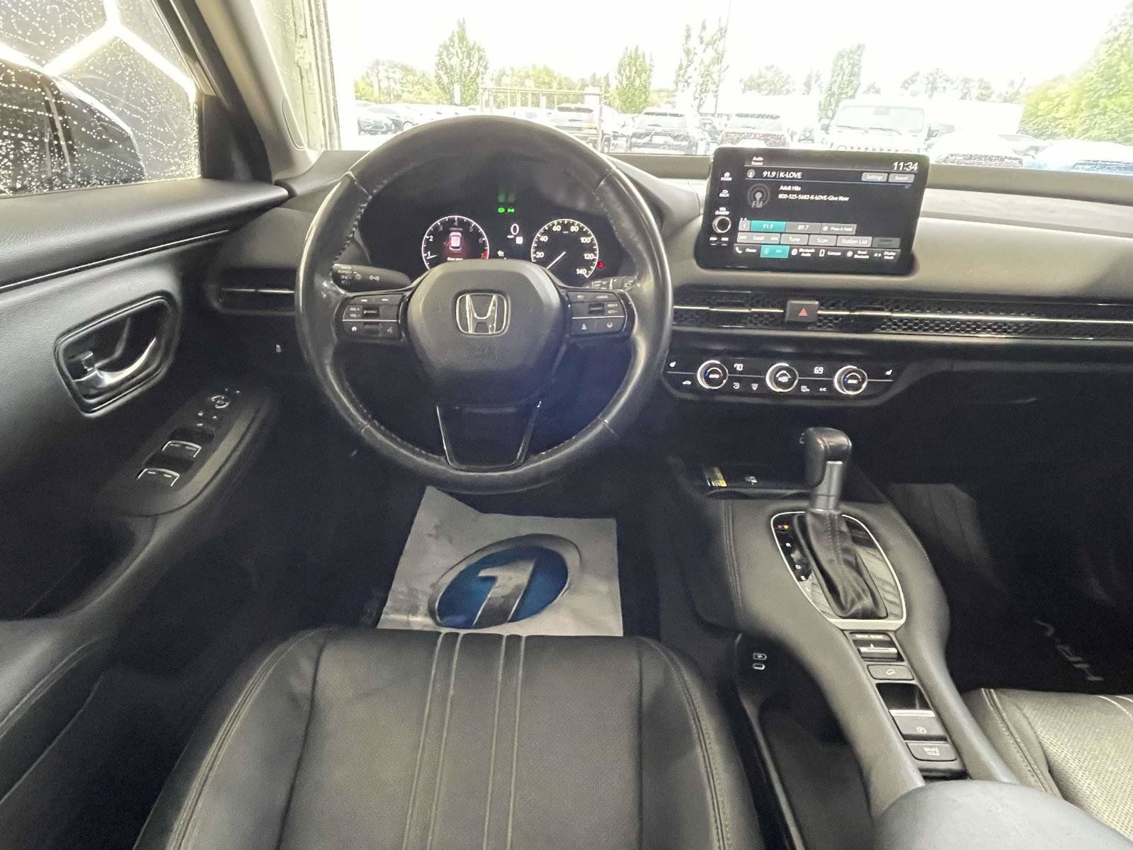 Used 2024 Honda HR-V EX-L image 11