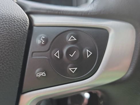 Used 2018 GMC Canyon SLT AWD/4WD image 25