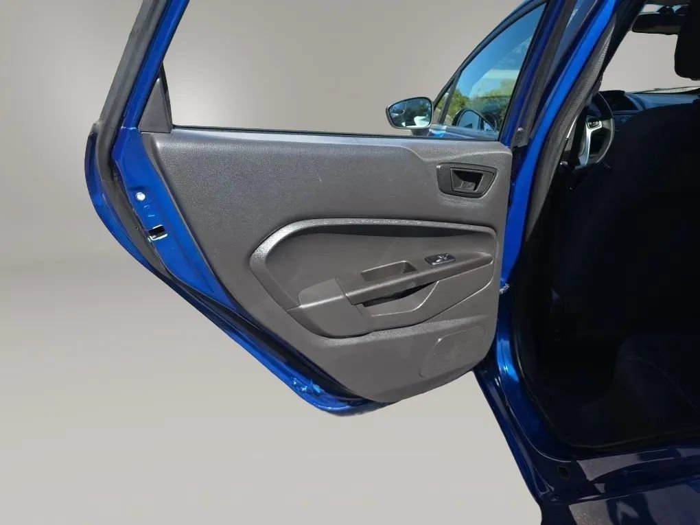 Used 2019 Ford Fiesta SE FWD image 38