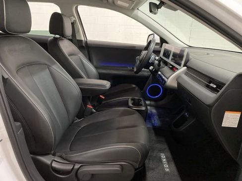 Used 2023 Hyundai Ioniq 5 SEL image 23